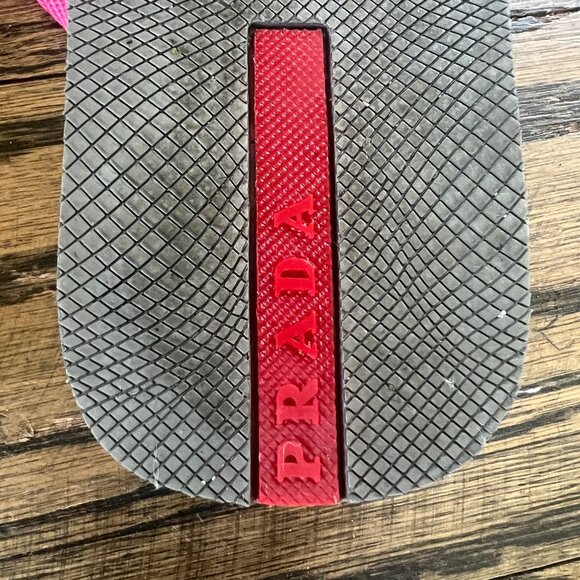 PRADA ~ FLIP FLOPS/THONG SANDALS Pink ~ SIZE EUR 37 ~ 6.5/7 - Picture 7 of 9